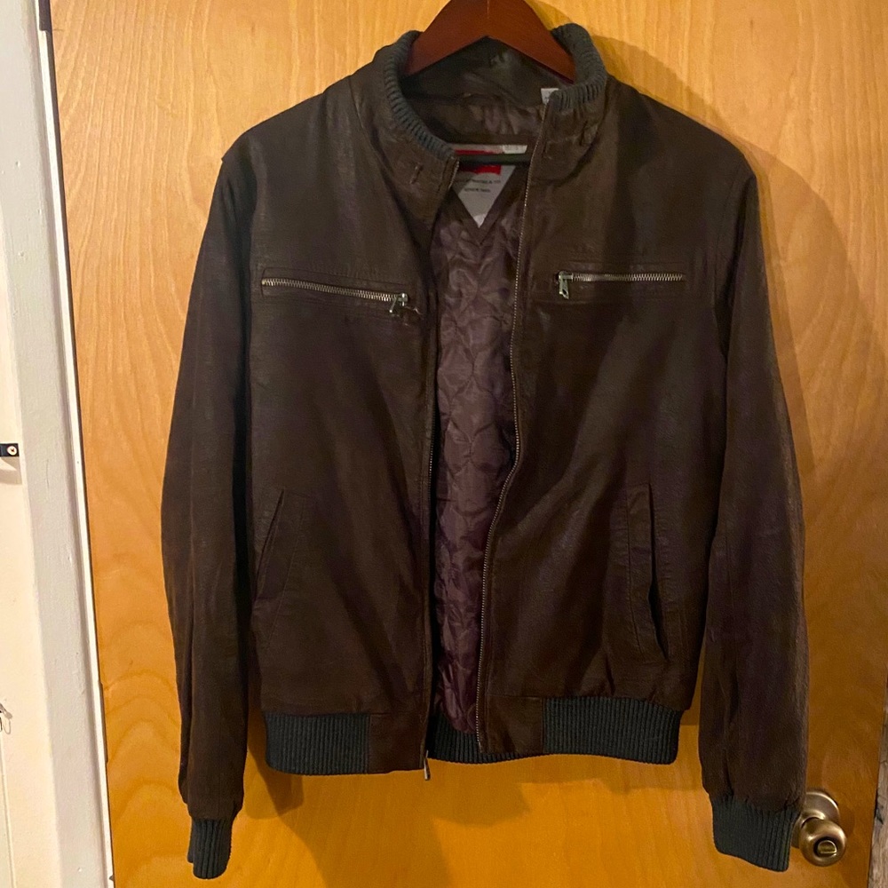 Small Levi leather jacket